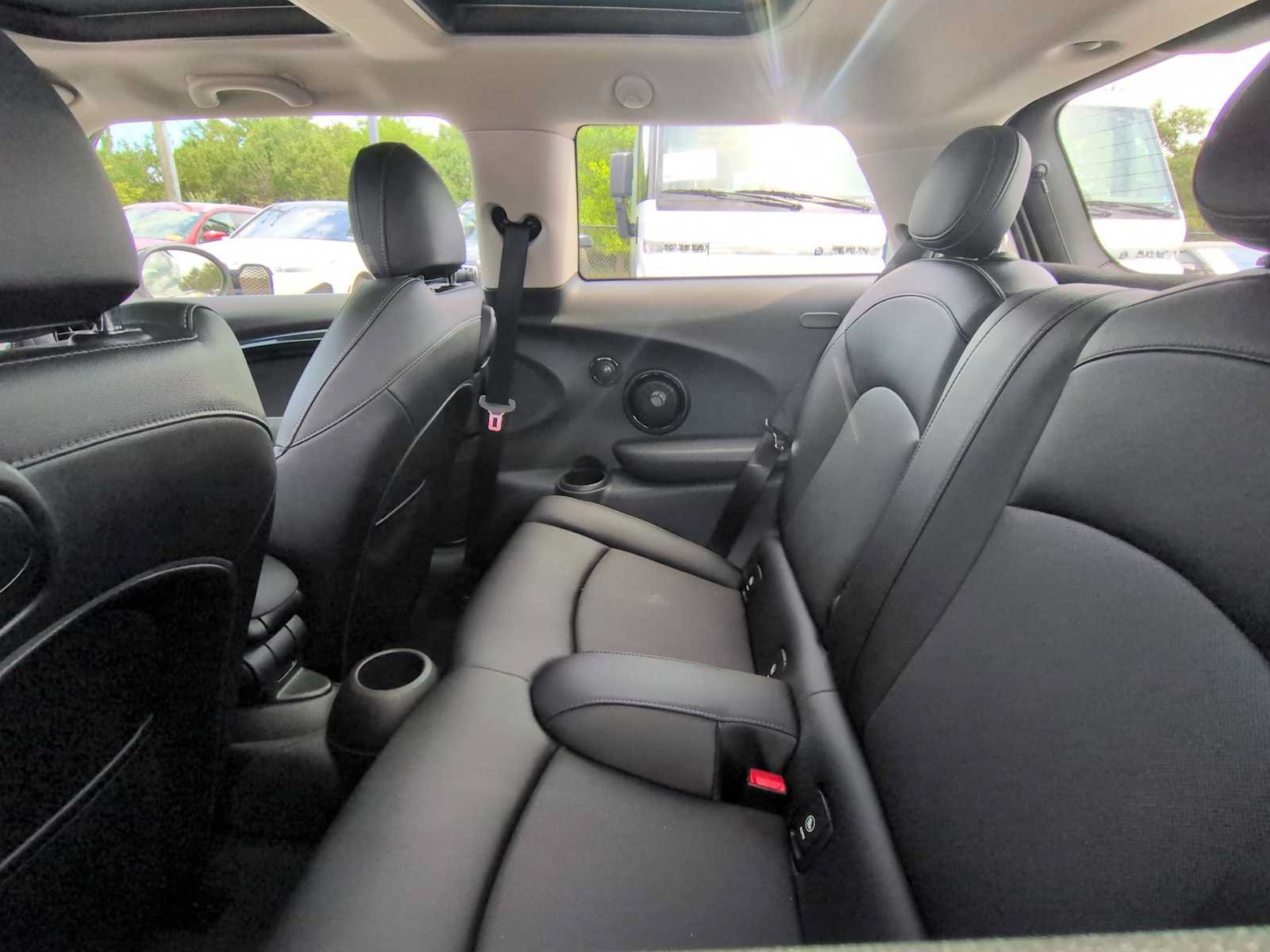 Used 2016 MINI Cooper S FWD image 21