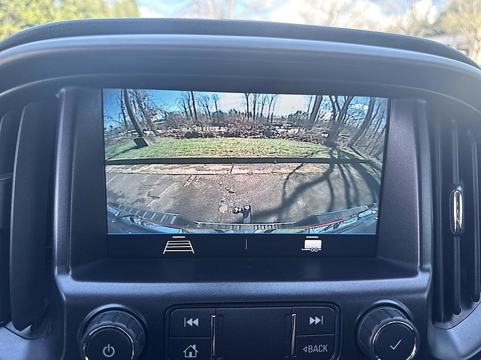 Used 2022 GMC Canyon AT4 image 15