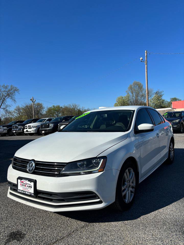 Used 2017 Volkswagen Jetta S image 3