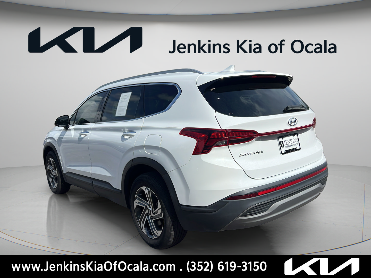 Used 2023 Hyundai Santa Fe SEL FWD image 5