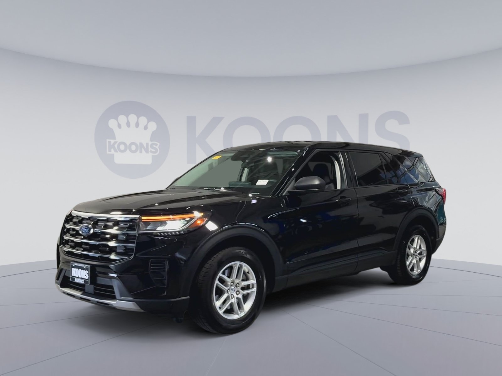 Used 2026 Ford Explorer Active RWD image 5