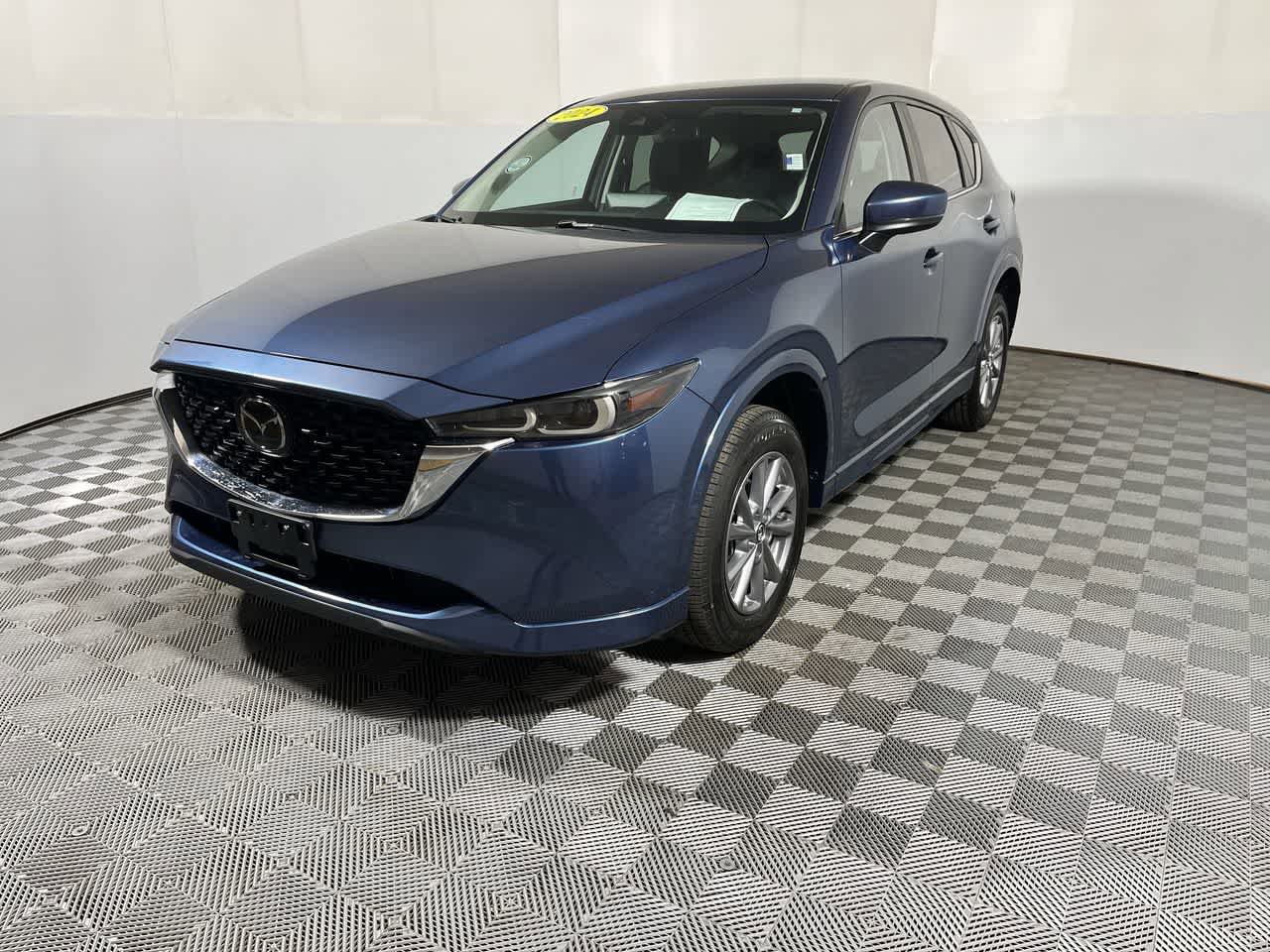 Used 2024 MAZDA CX-5 AWD 2.5 S w/ Select Package image 4