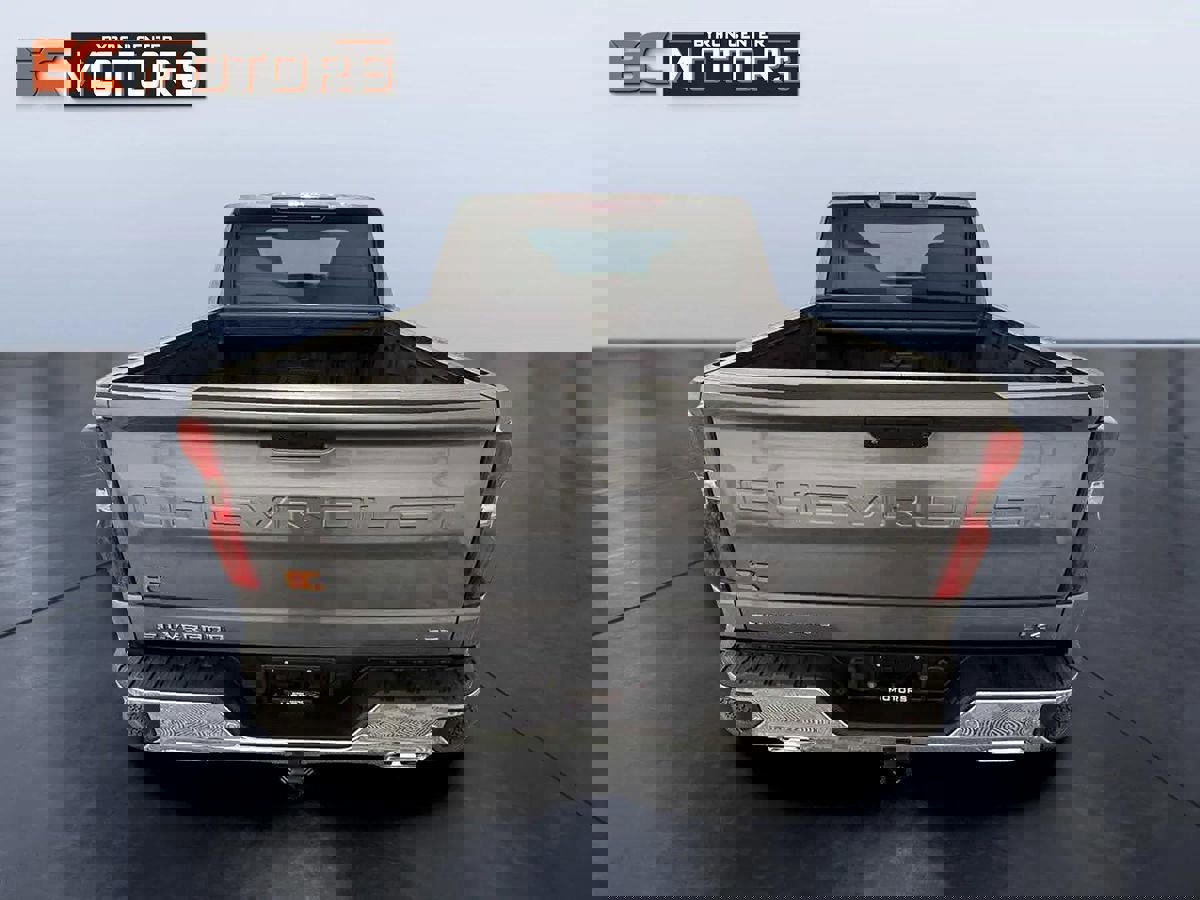 Used 2021 Chevrolet Silverado 1500 LTZ image 5