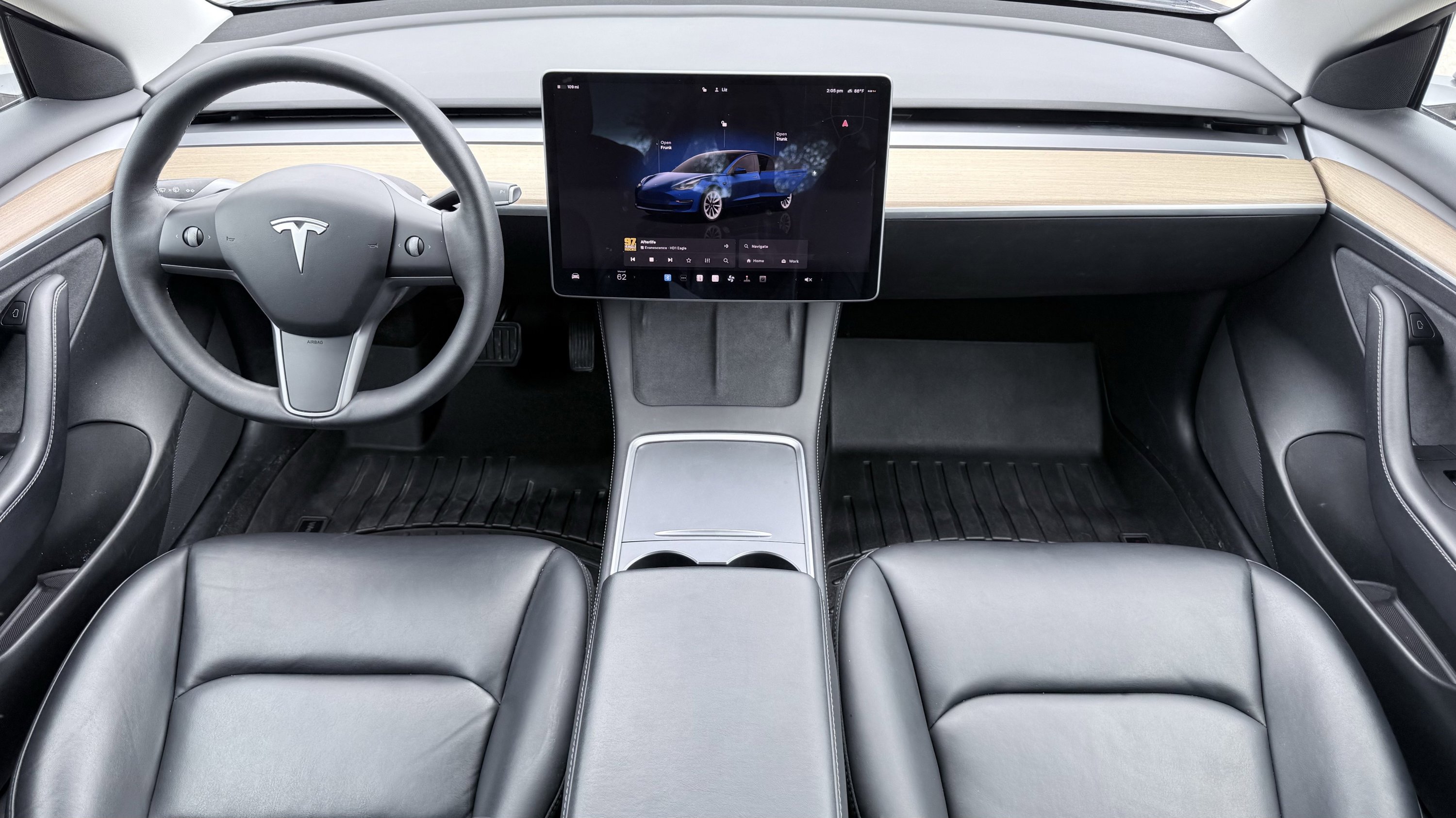 Used 2022 Tesla Model 3 Long Range AWD/4WD image 2