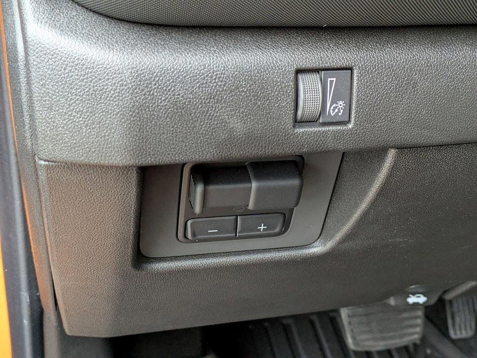 New 2025 Chevrolet Colorado Z71 w/ Technology Package image 14