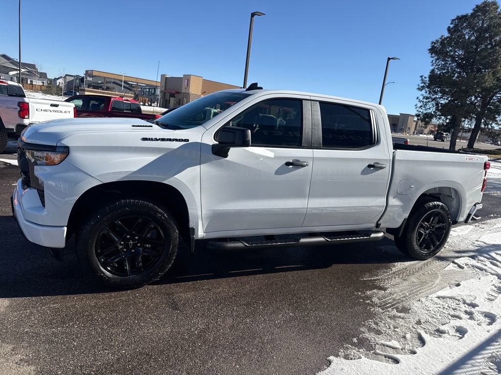Used 2026 Chevrolet Silverado 1500 Custom w/ Turbomax Blackout Package image 2