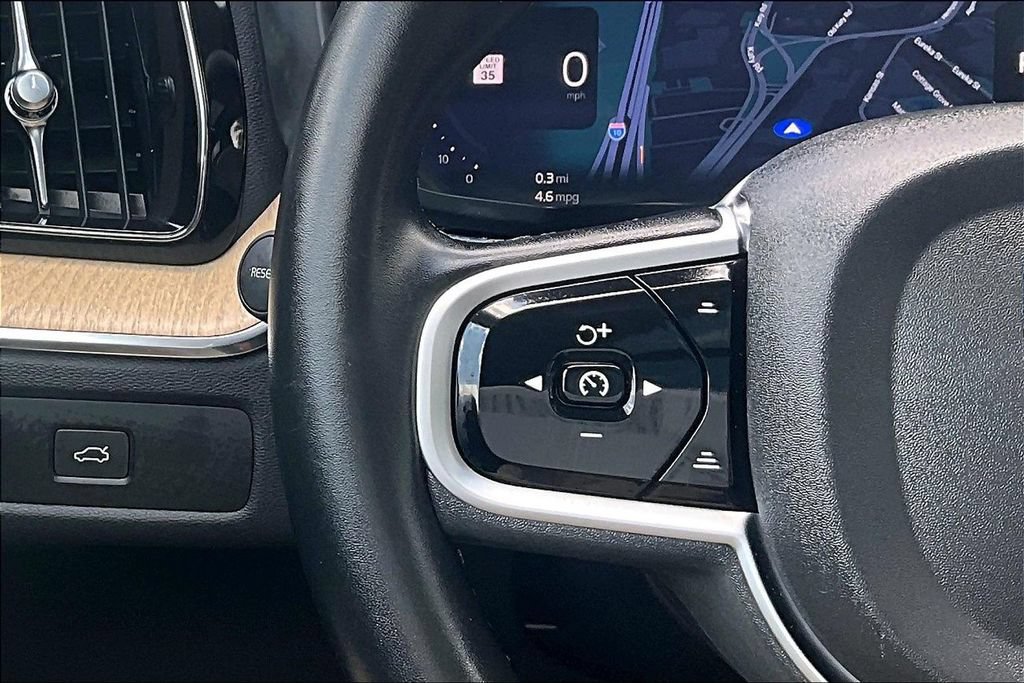 Certified 2026 Volvo XC60 B5 Plus AWD/4WD image 26