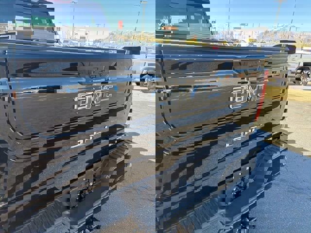 Used 2024 GMC Sierra 2500 Denali Ultimate w/ Max Trailering Package image 31