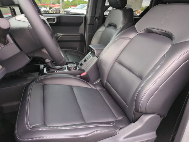 New 2026 Ford Bronco Outer Banks w/ Sasquatch Package AWD/4WD image 14