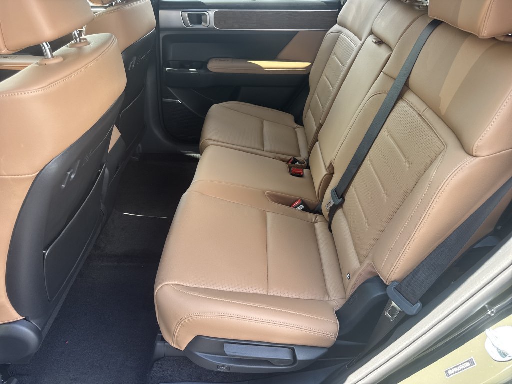 New 2026 Hyundai Santa Fe Limited FWD image 19