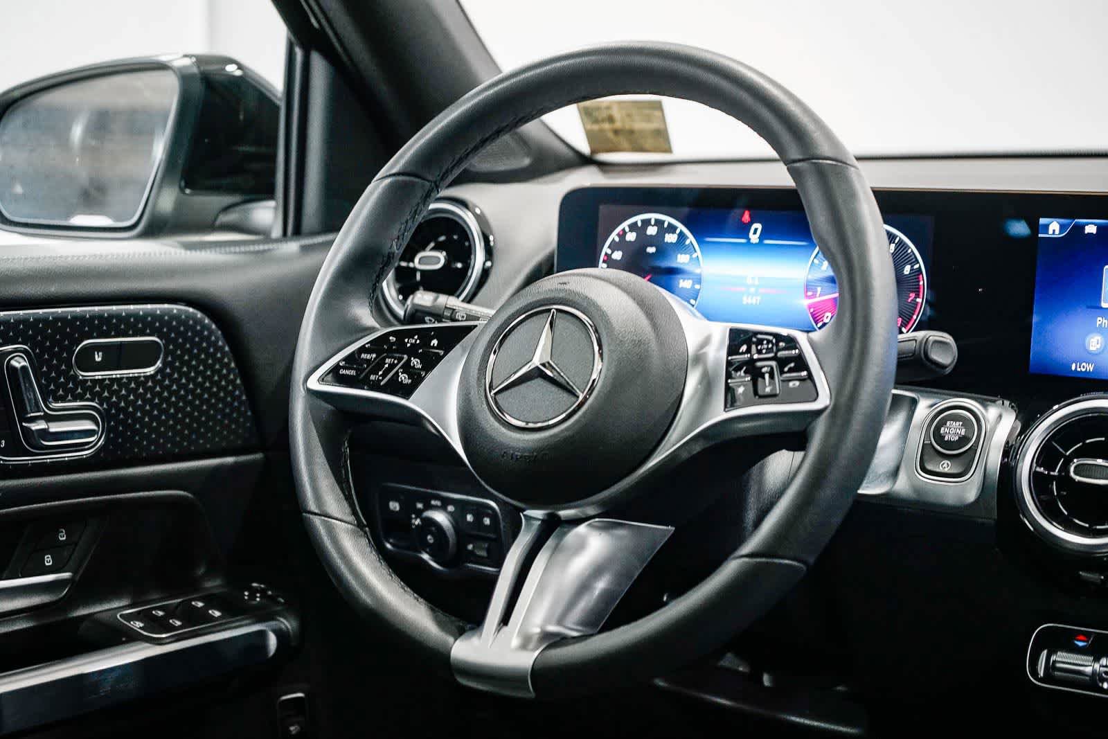 Used 2026 Mercedes-Benz GLB 250 image 15