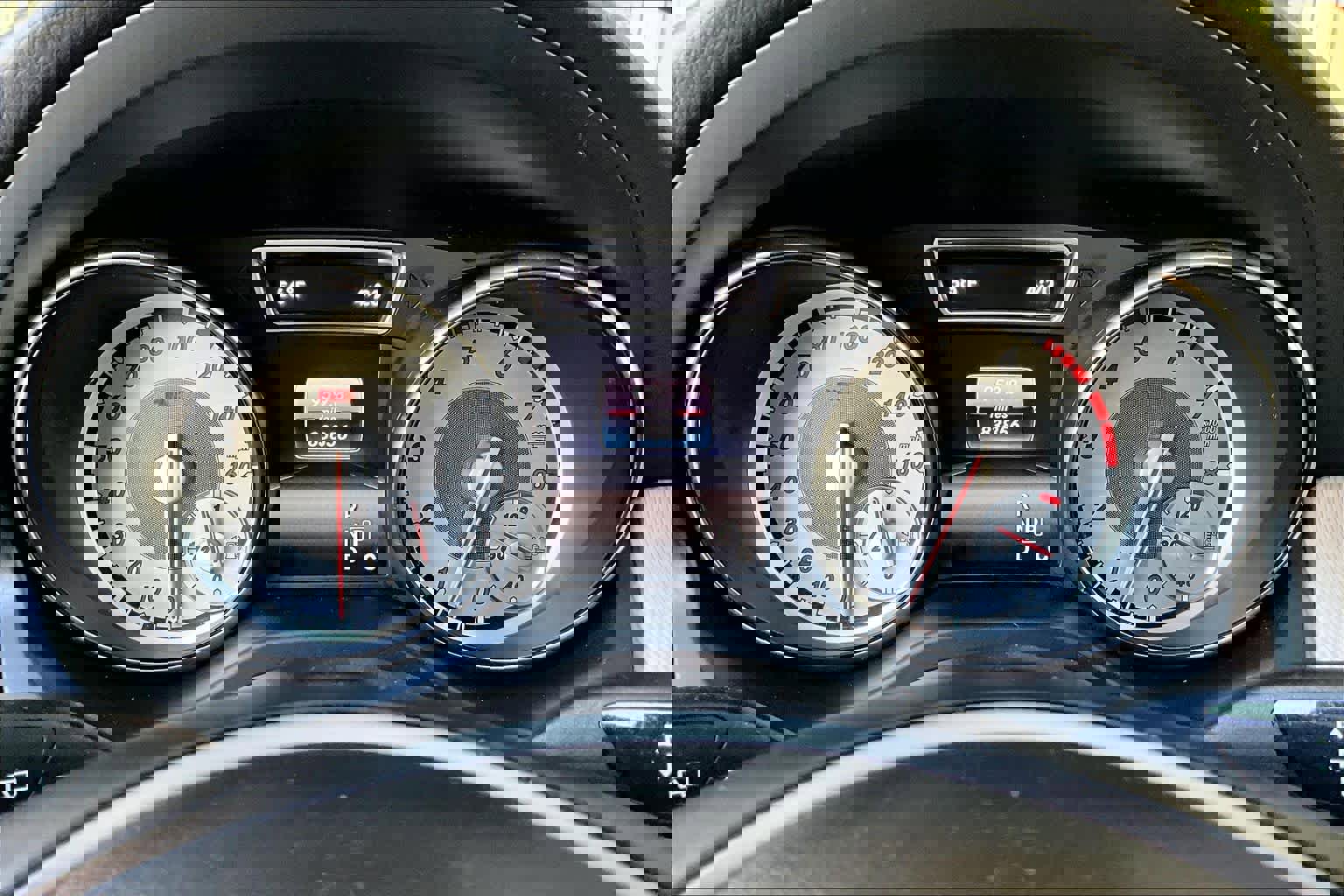 Used 2016 Mercedes-Benz GLA 250 image 26