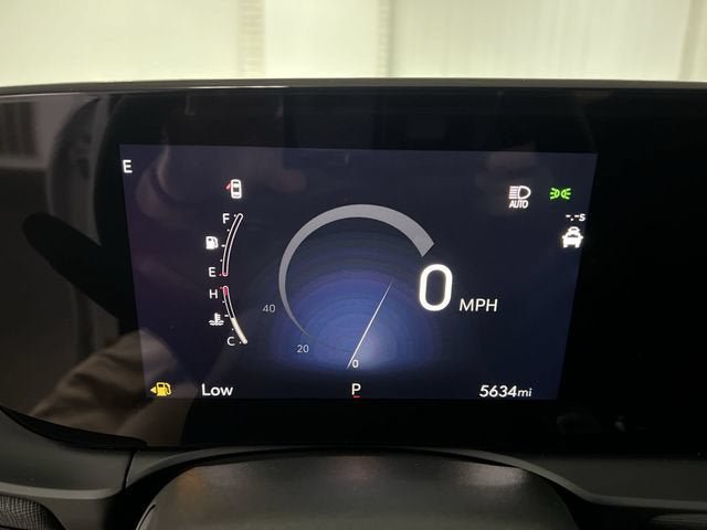 Certified 2026 Buick Envista Sport Touring w/ Convenience I Package FWD image 12