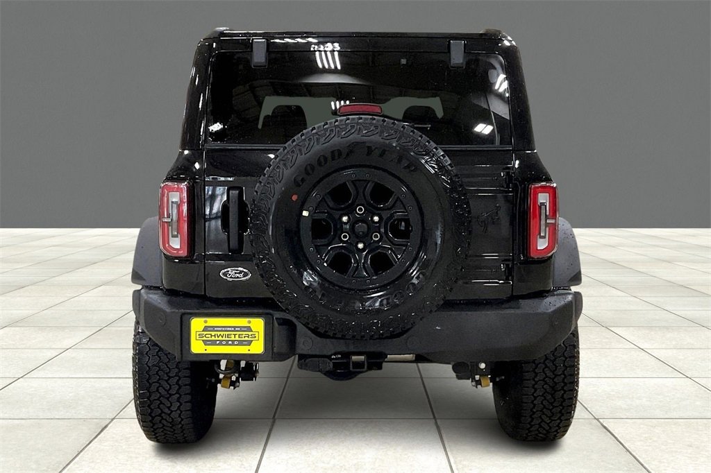 New 2025 Ford Bronco Outer Banks w/ Sasquatch Package image 4