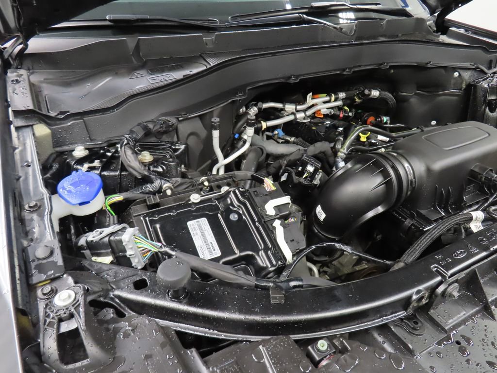 Used 2023 Ford Explorer XLT AWD/4WD image 20