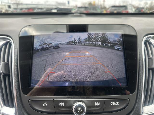 Used 2016 Chevrolet Malibu LT FWD image 20