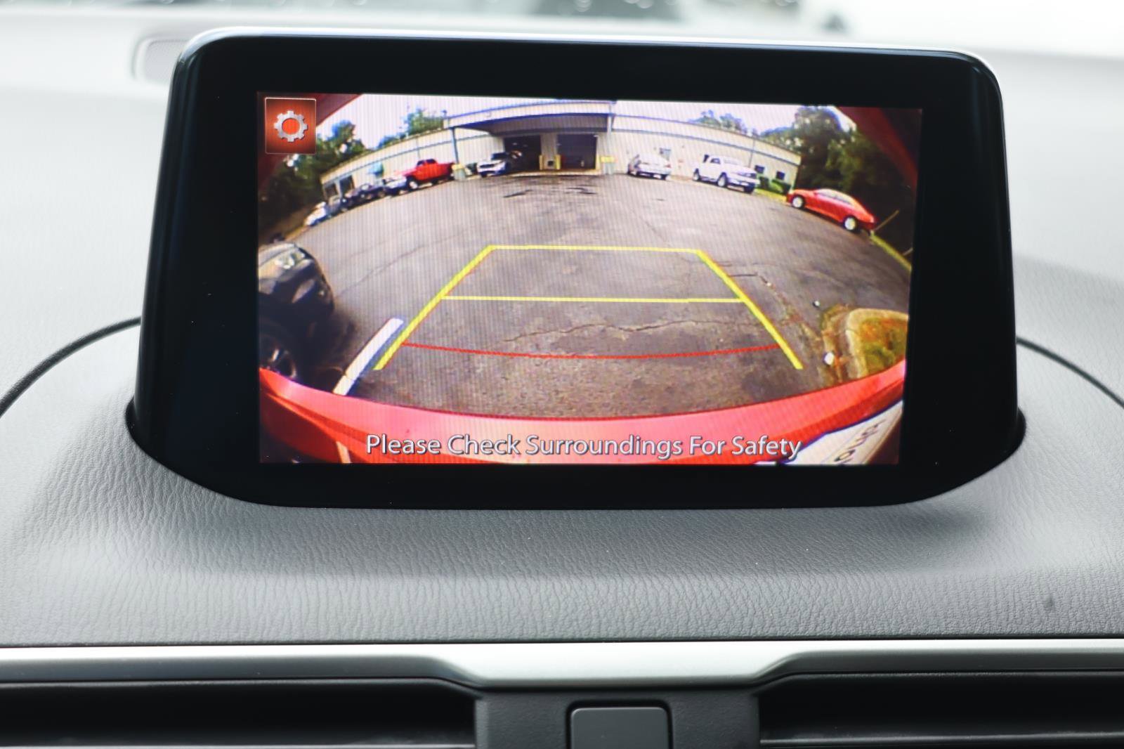 Used 2017 MAZDA MAZDA3 Sport FWD image 16