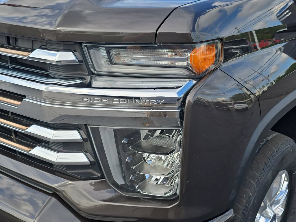 Used 2020 Chevrolet Silverado 2500 High Country AWD/4WD image 34