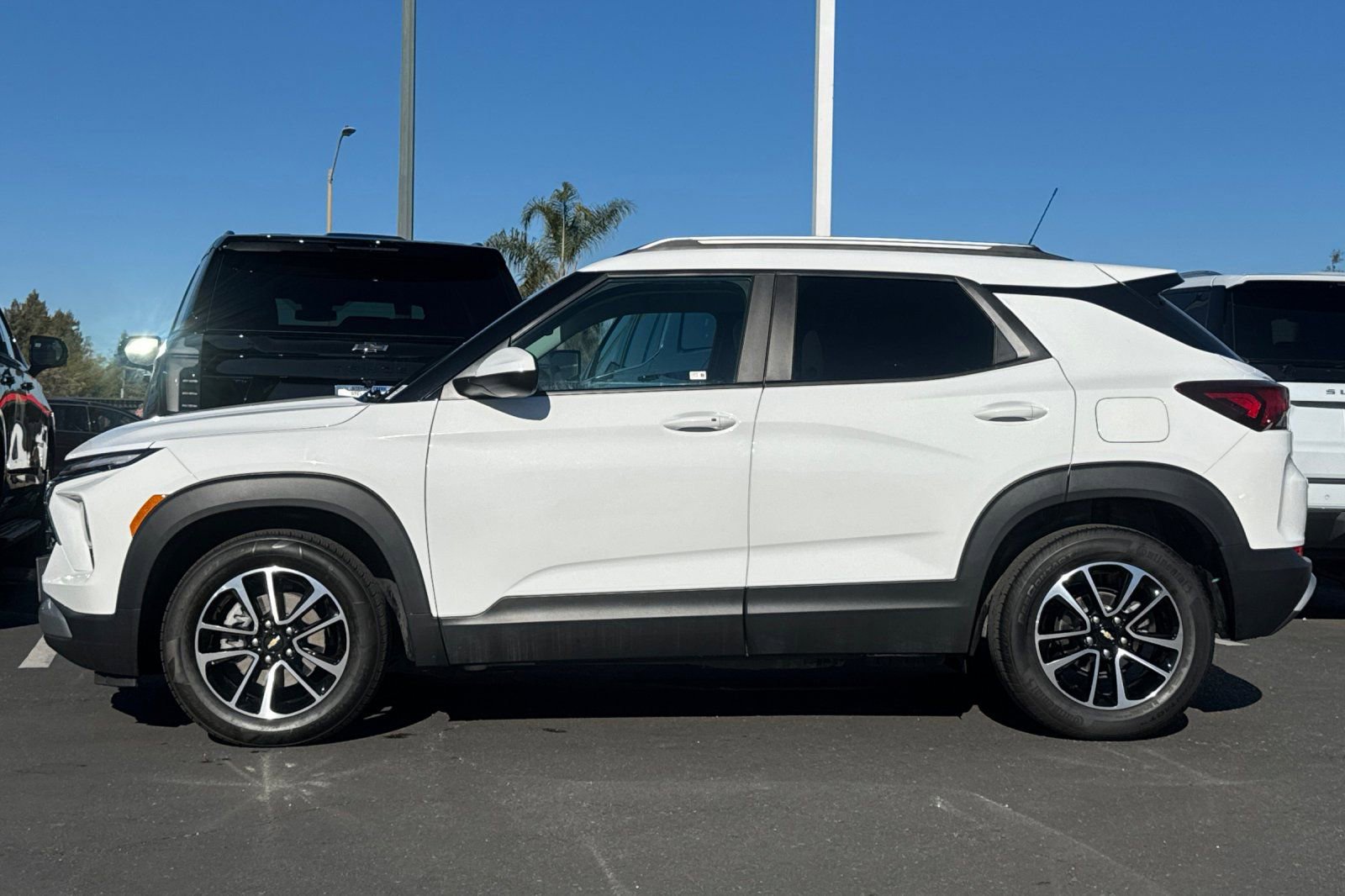 Used 2025 Chevrolet TrailBlazer LT image 8