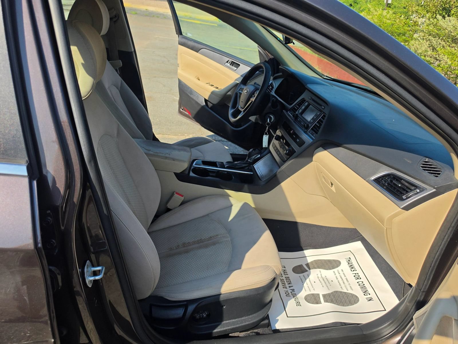 Used 2015 Hyundai Sonata SE w/ Option Group 09 FWD image 13
