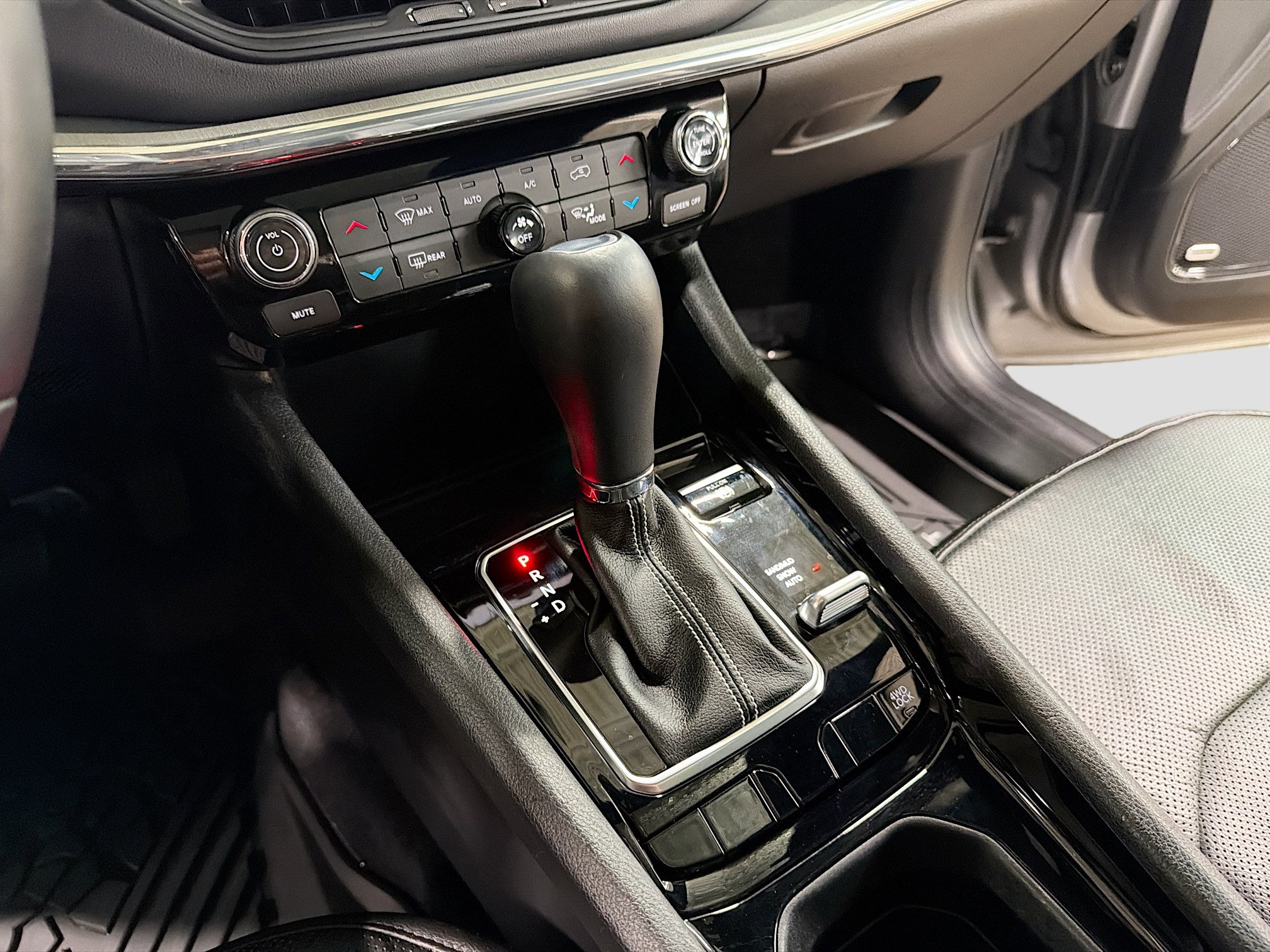 Used 2022 Jeep Compass High Altitude image 11