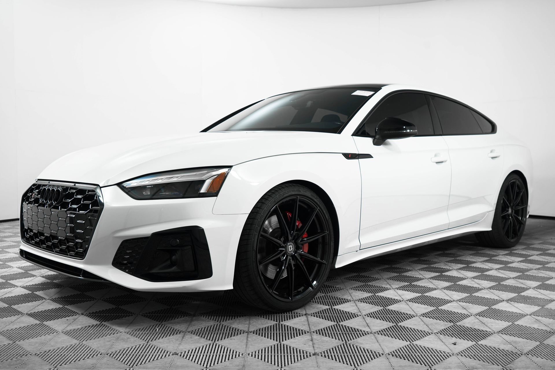 Used 2024 Audi S5 Premium Plus image 3