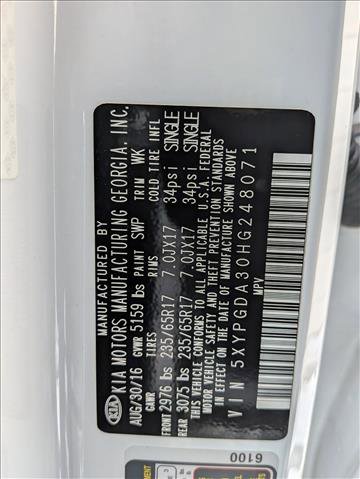 Used 2017 Kia Sorento LX w/ LX Convenience Package image 24