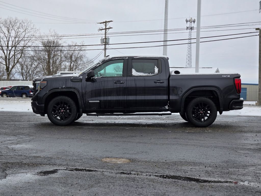 Used 2023 GMC Sierra 1500 Elevation w/ LPO, Elevation Black Package image 4