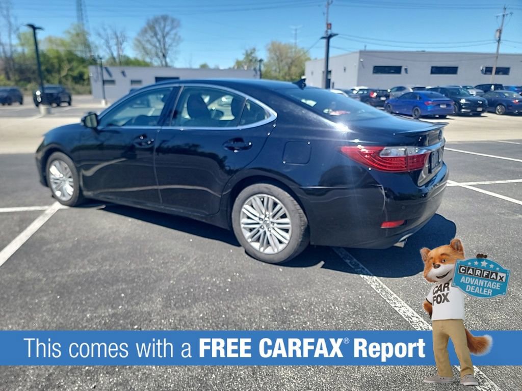 Used 2013 Lexus ES 350 w/ Luxury Pkg FWD image 3