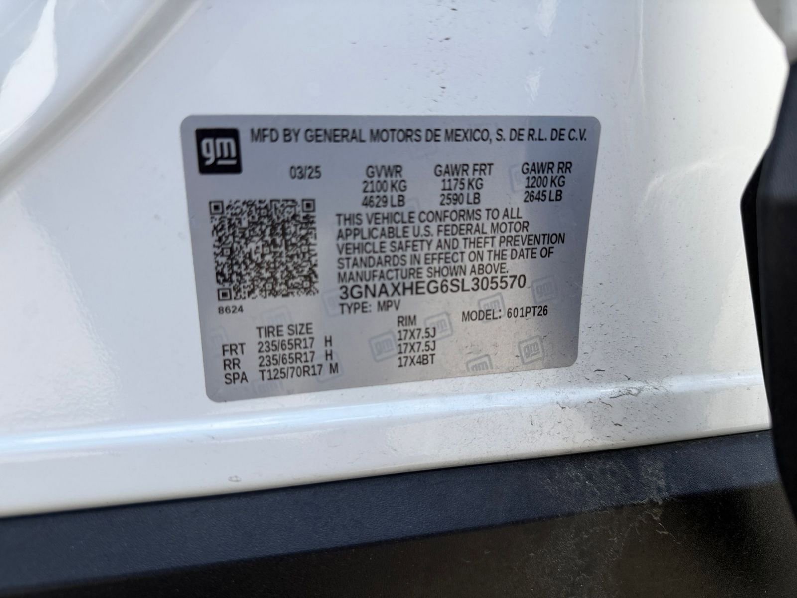 Used 2025 Chevrolet Equinox LT FWD image 29