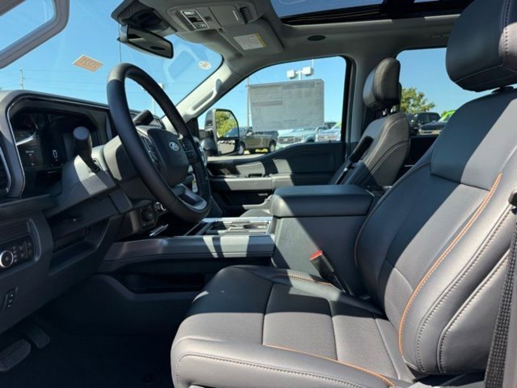 New 2025 Ford F350 Lariat w/ Lariat Ultimate Package image 18