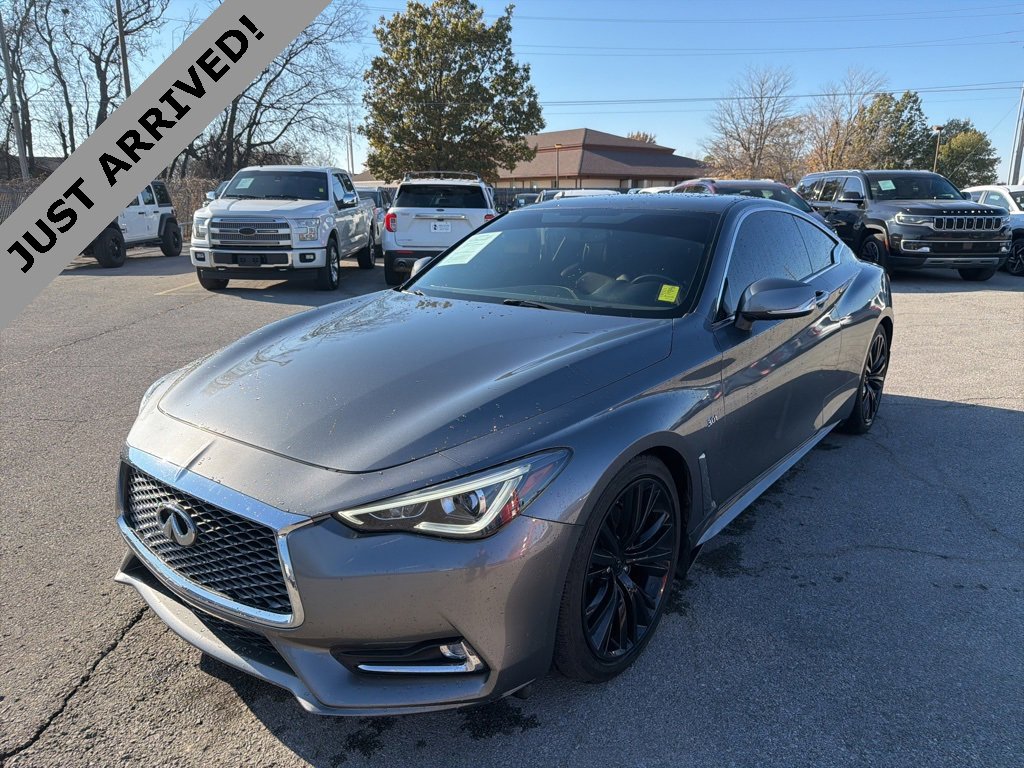 Used 2018 INFINITI Q60 3.0t Luxe image 1