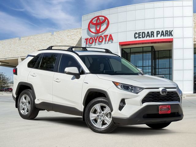 Used 2021 Toyota RAV4 XLE w/ Convenience Package image 1