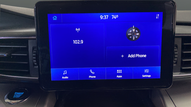 Used 2022 Ford Explorer XLT w/ Equipment Group 202A AWD/4WD image 14