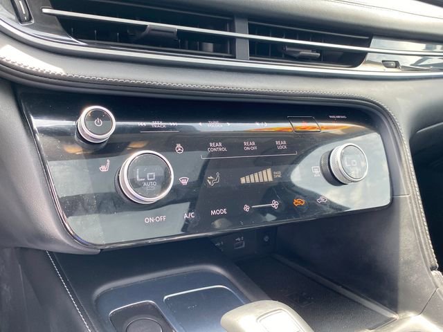Used 2023 INFINITI QX60 Pure AWD/4WD image 11