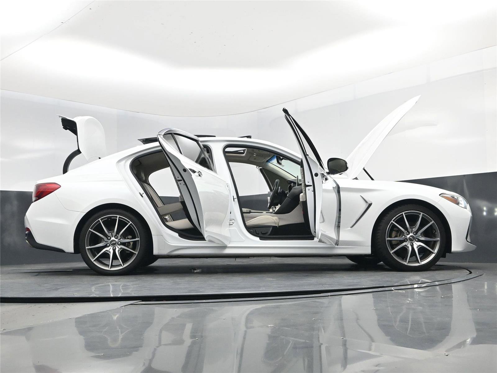 Used 2021 Genesis G70 2.0T w/ Prestige Package image 33