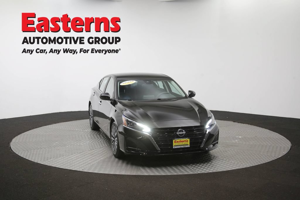 Used 2023 Nissan Altima 2.5 SV FWD image 50