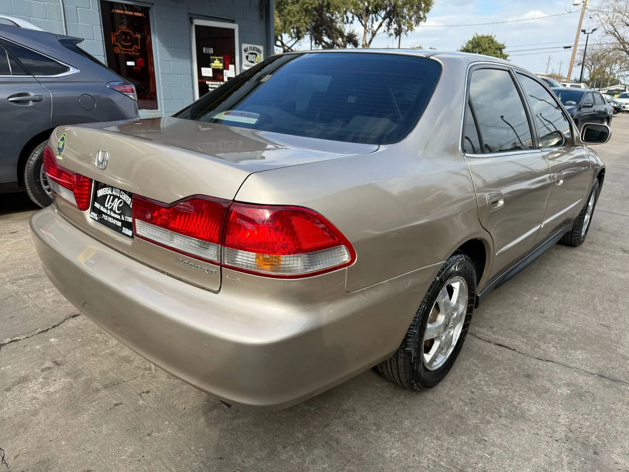 Used 2001 Honda Accord LX image 7