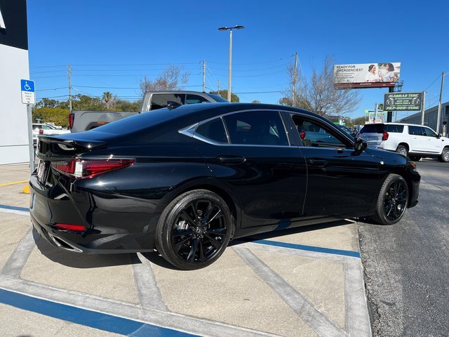 Used 2023 Lexus ES 350 F Sport image 7