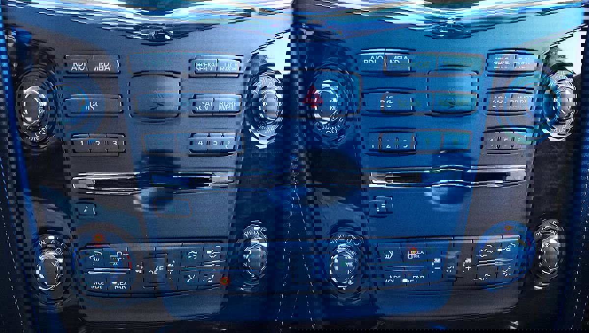 Used 2019 Nissan Armada SL w/ Premium Package image 48