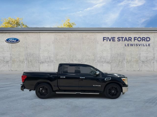 Used 2017 Nissan Titan SL RWD image 9