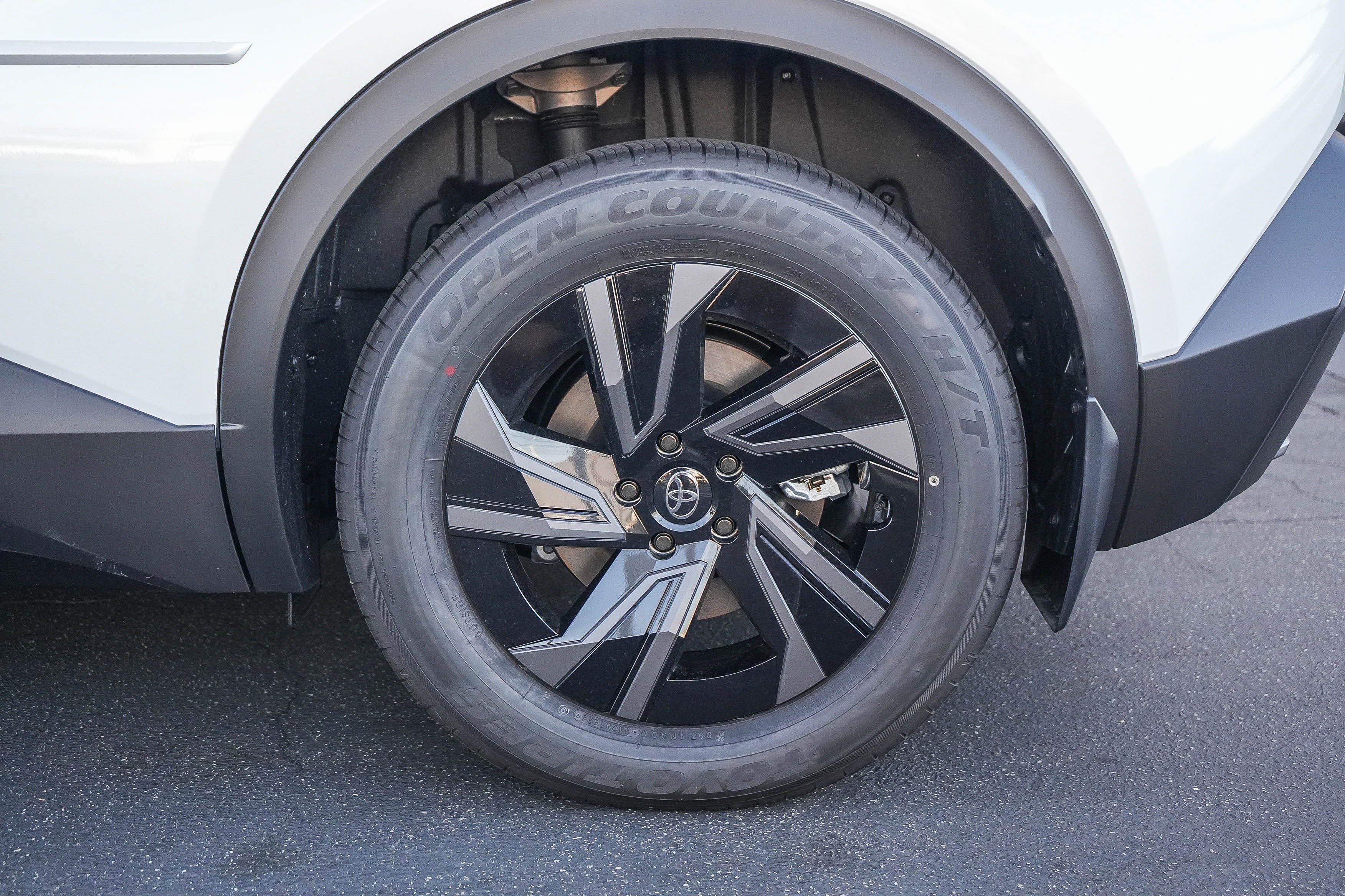 New 2026 Toyota C-HR AWD/4WD image 11