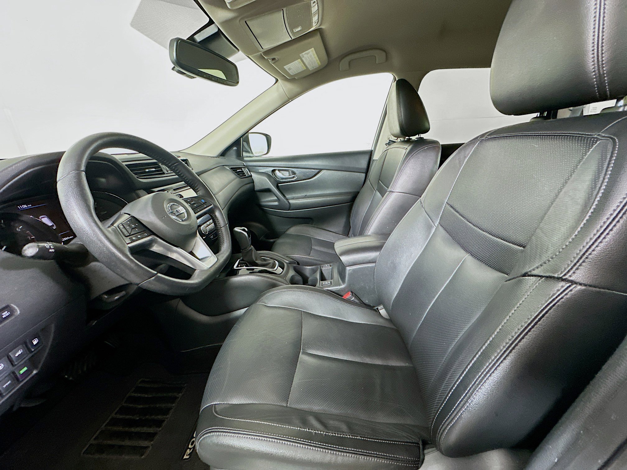 Used 2019 Nissan Rogue SL image 13