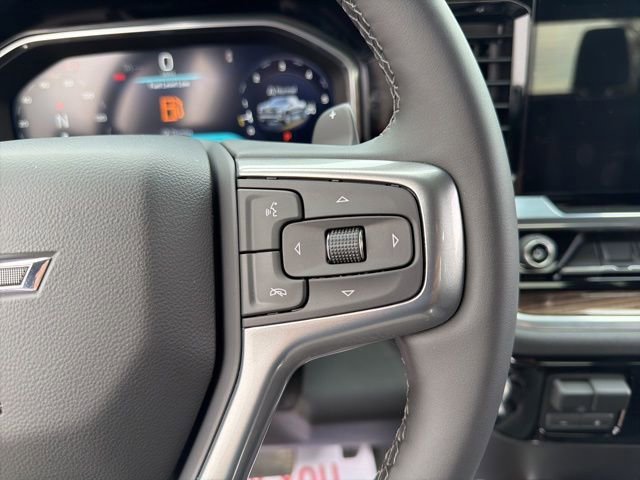 New 2026 Chevrolet Silverado 1500 RST w/ Dark Appearance Package AWD/4WD image 30
