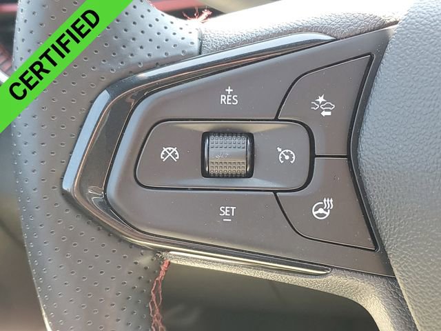 Certified 2025 Chevrolet Trax RS w/ Sunroof Package FWD image 13