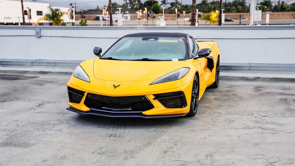 Used 2025 Chevrolet Corvette Stingray Preferred Conv w/ Stealth Interior Trim Package image 4