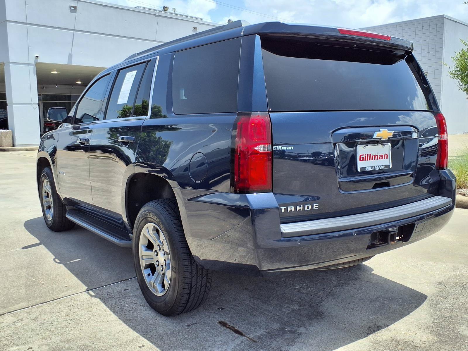 Used 2018 Chevrolet Tahoe LS RWD image 4