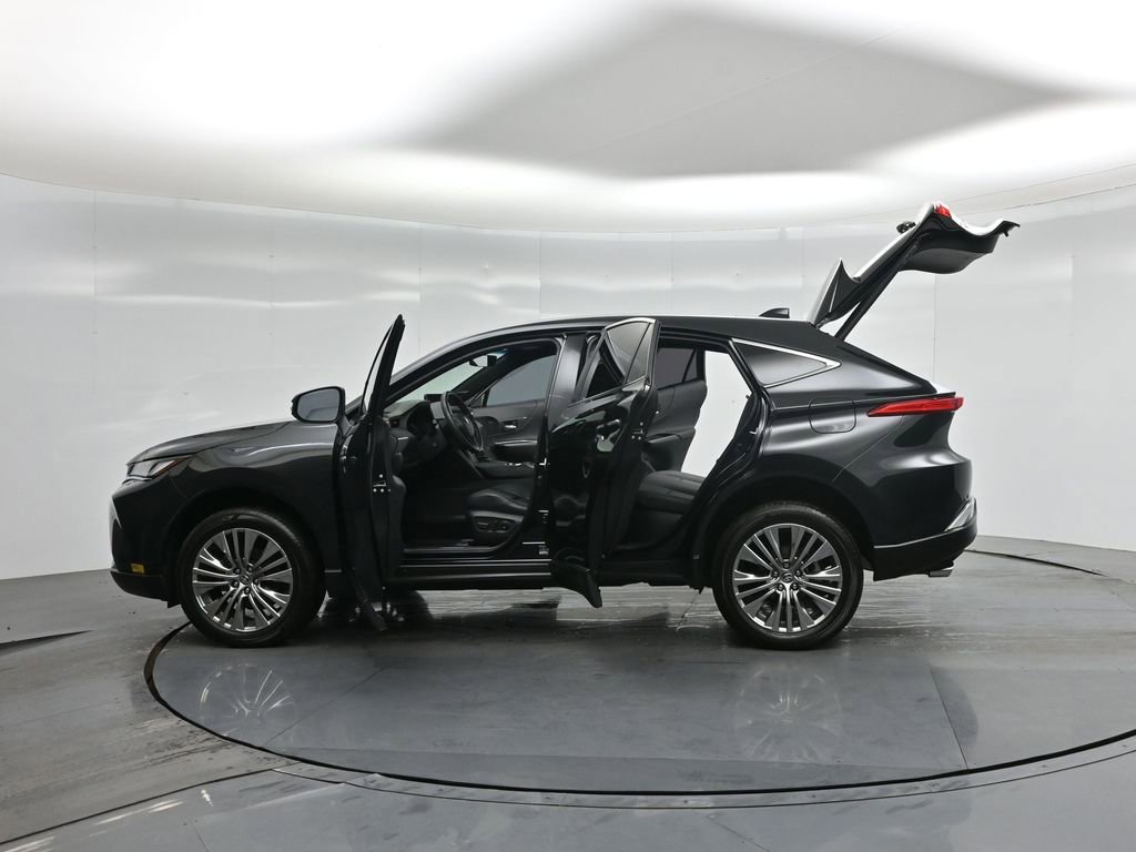 Used 2024 Toyota Venza Limited image 36