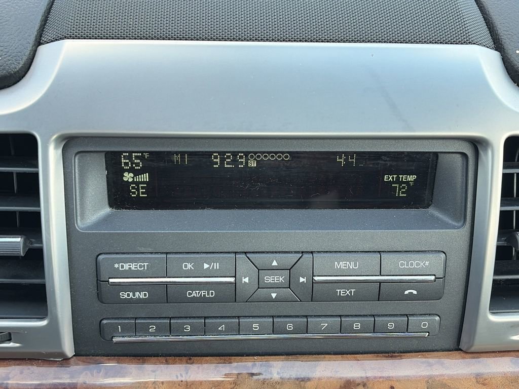 Used 2012 Lincoln MKZ FWD image 16
