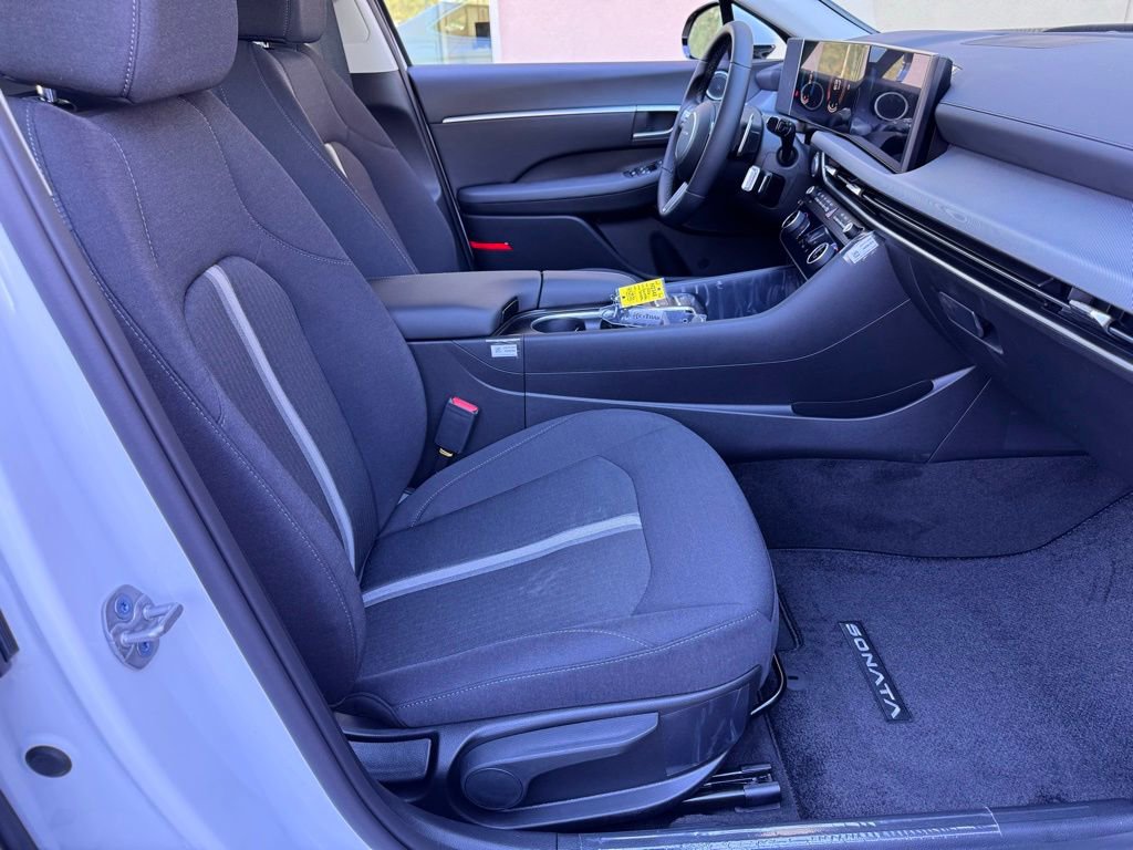 New 2026 Hyundai Sonata SEL FWD image 15